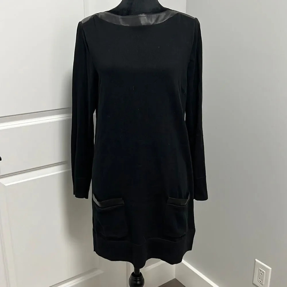 Eight Eight Eight Women’s black Tunic sweater dress boat leather neckline size M